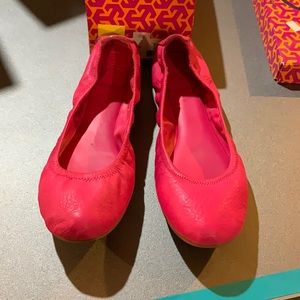 Tory Burch flats pink